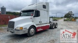 2001 Volvo VNL Sleeper Cab