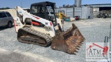 Bobcat T770 w/ 84