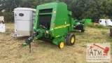 John Deere 457 Round Baler
