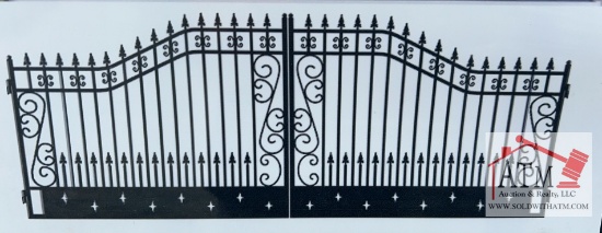 NEW 20' Estate Gate w/ Star