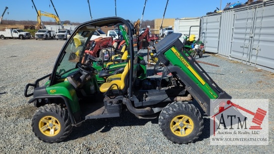 John Deere 825 XUV 4x4 Gator