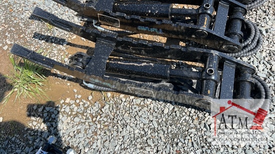 NEW Future Excavator Thumb