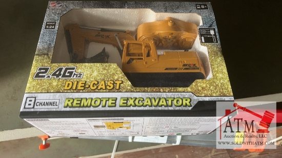 NEW Excavator Toy