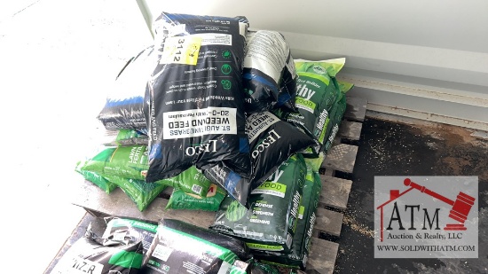 Pallet Of Fertilizer/Lawn Treatment