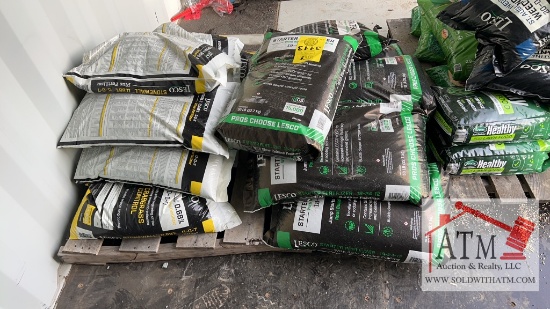 Pallet Of Fertilizer/Lawn Treatment