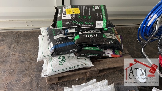 Pallet Of Fertilizer/Lawn Treatment