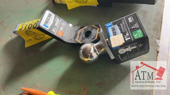 (1) 1 1/4" Reese 2.5" Drop Hitch w/ 1 7/8" Ball