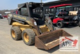 New Holland LX885 Loader
