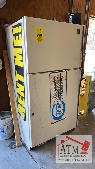 Refrigerator