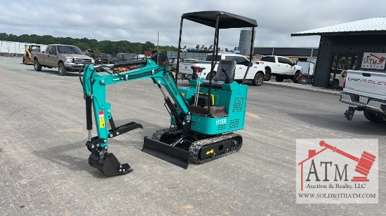NEW AGT H15R Mini Excavator
