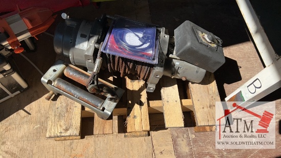 Warn Winch w/ Bluetooth Remote