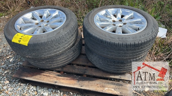 (4) Chrysler Wheels and Tires