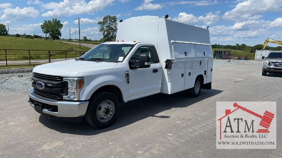2018 Ford F-350 Service Utility Truck