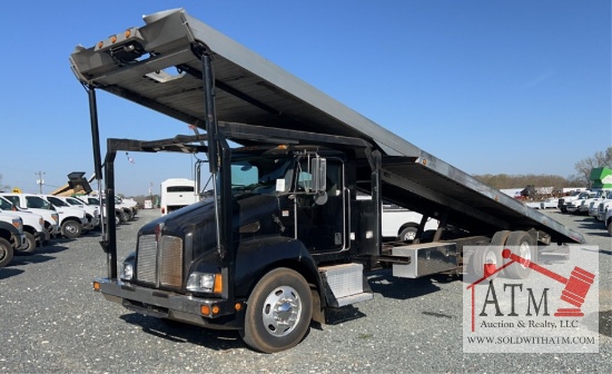 2006 Kenworth T300 Chevron Car Hauler