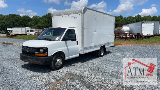 2017 Chevrolet Box Truck