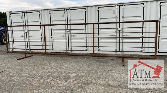 Continuous 24' Livestock Fence Panel Free-standing