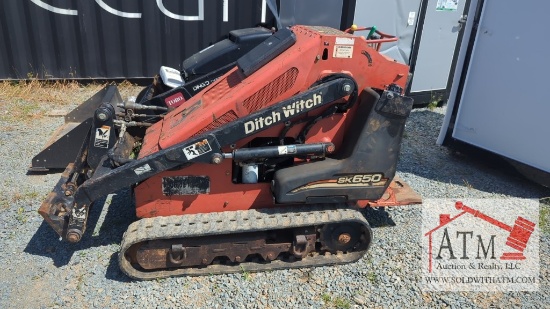 Ditch Witch SK650 Mini Skidsteer