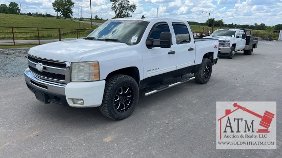 2011 Chevrolet 1500 4x4 (Salvage Title)