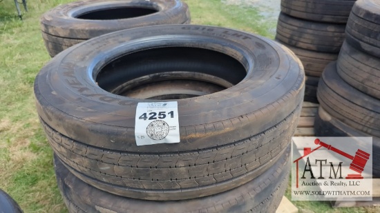 (4) 275/70R22.5 Tires