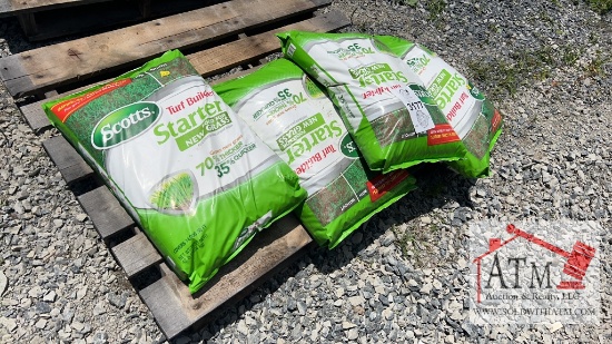 4 Big Bags & 10 Smaller bags Of Scotts Turf