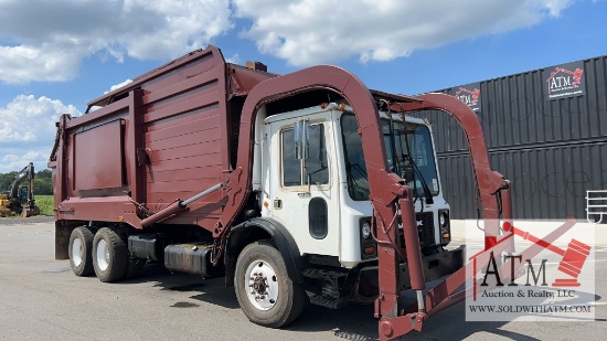 2003 Mack MR Trash Truck