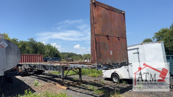 44’ Flatbed Trailer (No Title)