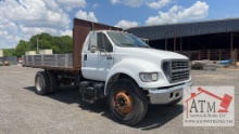 2000 Ford F-650 Dump Truck