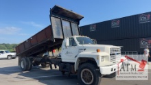 1993 Ford F-700 Dump Truck
