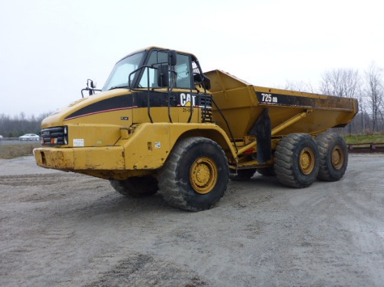 2004 Caterpillar 725 6x6 Articulated Dump Truck