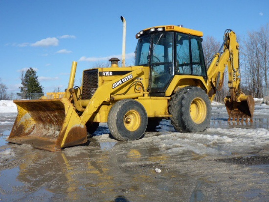 1991 John Deere 410D 4x4 Backhoe