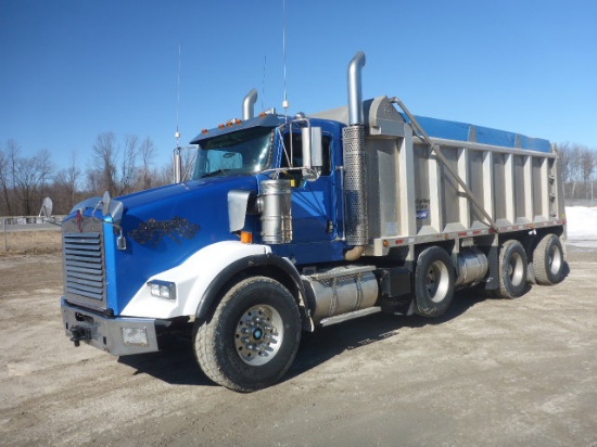 2011 Kenworth T800 Tri/A Dump Truck