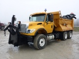 2004 International 7600 T/A Plow/Sander/Dump Truck
