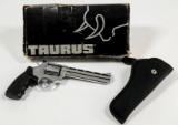 Taurus 689 .357 Mag Revolver