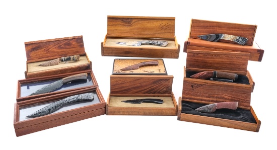 OZ Signed Stone Knives 10 Pcs Knives & Cases