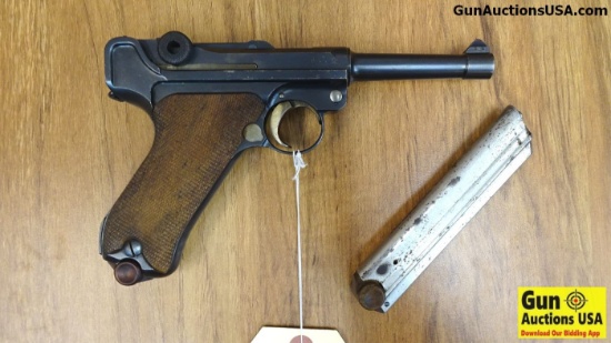 Deutsche Waffen und Munitionsfabriken (DWM) LUGER 9MM Semi Auto Pistol. Very Good Condition. 4" Barr