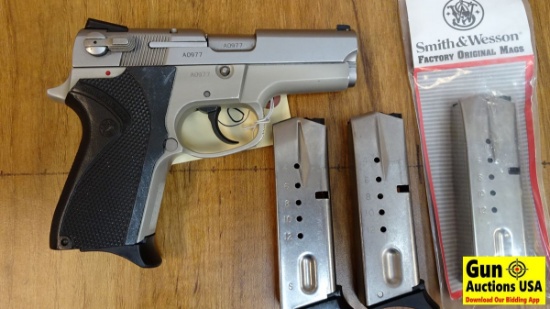 S&W 6906 9MM Semi Auto Pistol. Very Good. 3.5" Barrel. Shiny Bore, Tight Action S&W Compact 9MM with