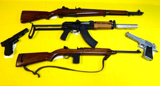 FANTASTIC FIREARMS Auction- Modern & Military Guns