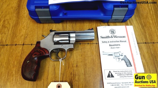 S&W 686-6 .357 MAGNUM Collector's Revolver. Like New. 3" Barrel. Shiny Bore, Tight Action Appears Un