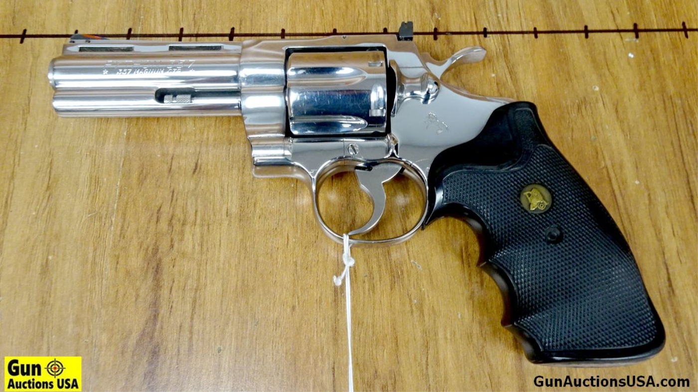 トイガン NEW COLT PYTHON 357 MAGNUM COLT PYTHON 357 MAGNUM REVOLVER