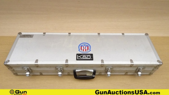 Aluma- MAX K 80 Gun Case. Good Condition. One Aluminum, Padded, Lockable Long Gun Case with Keys. 36