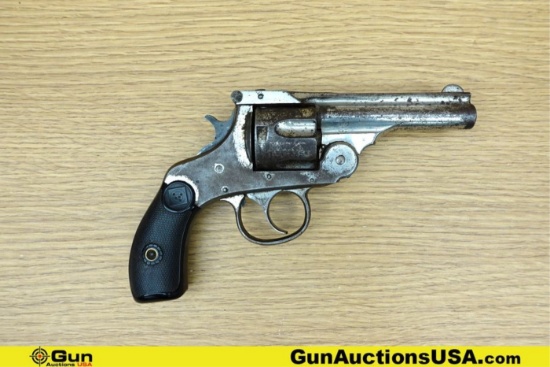 H&R TOP BREAK .32 CAL Revolver. Fair Condition. 3.25" Barrel. Shootable Bore Features a 5 Shot Flute