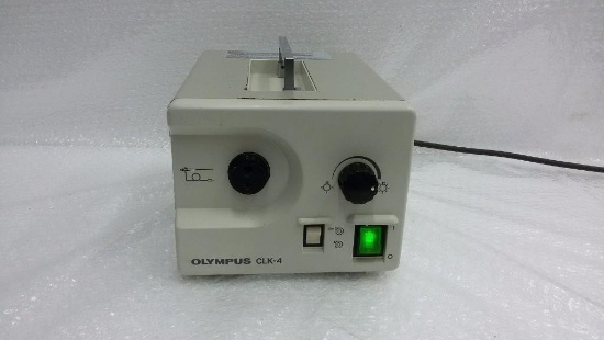 Olympus CLK 4 ight source,power on