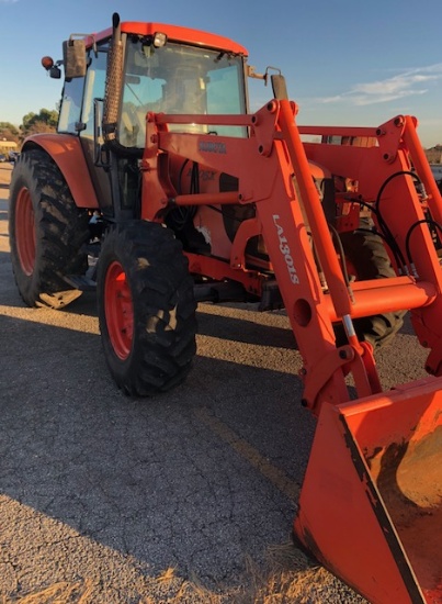 Kubota M105X Tractor W/ Loader