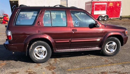 1999 Infiniti QX4