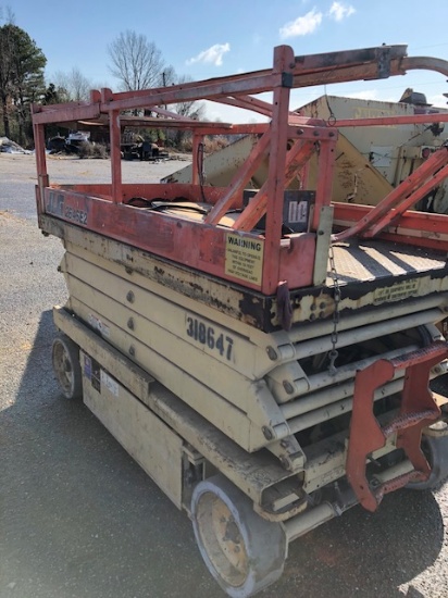 Scissor Lift