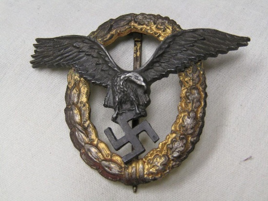 ORIGINAL ISSUE German WWII Luftwaffe Pilot Badge.