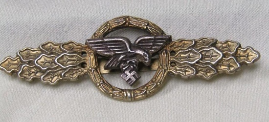Original German WWII Luftwaffe Gold Transport Clasp.