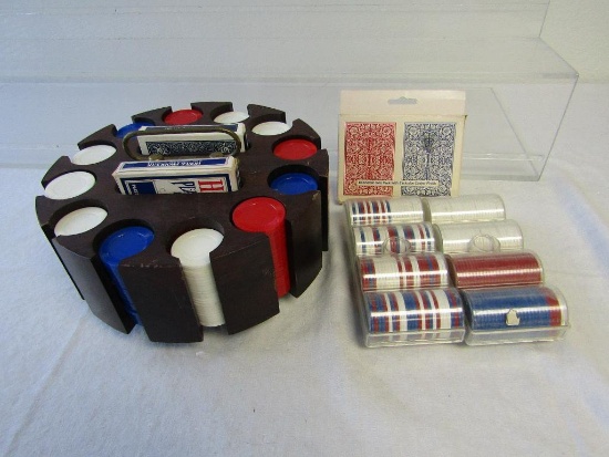 Vintage Poker Chip Carousel 2 Deck 12 Slot Caddy Plus Cards and Extra Chips. Pre-Owned.