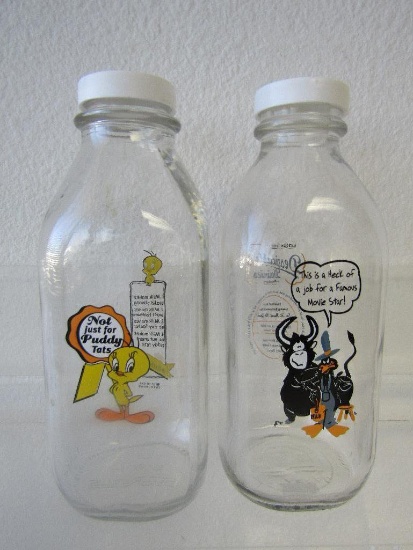 Milk Bottles from Stanpac. 2 Pc Lot. Tweety and Daffy Duck. 8.5" High.