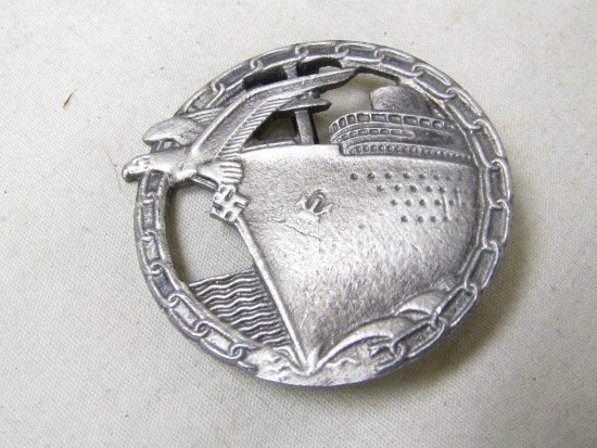 German WWII Third Reich period Kriegsmarine Blockade Runner badge.